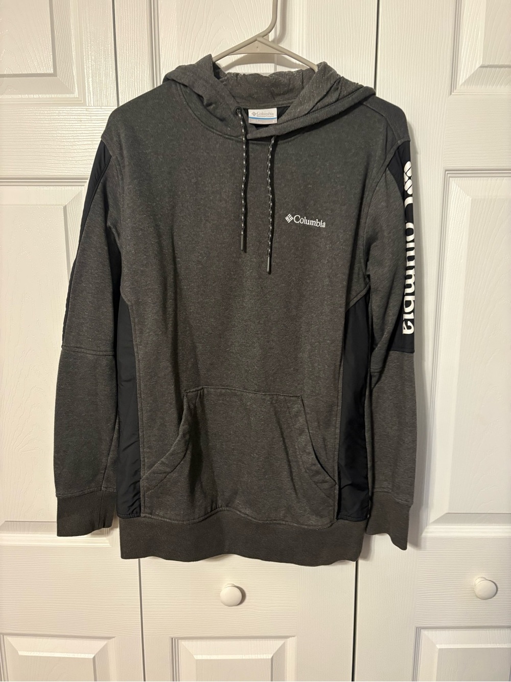 Columbia Men's Dark Gray Crewneck Hoodie with Black Accents